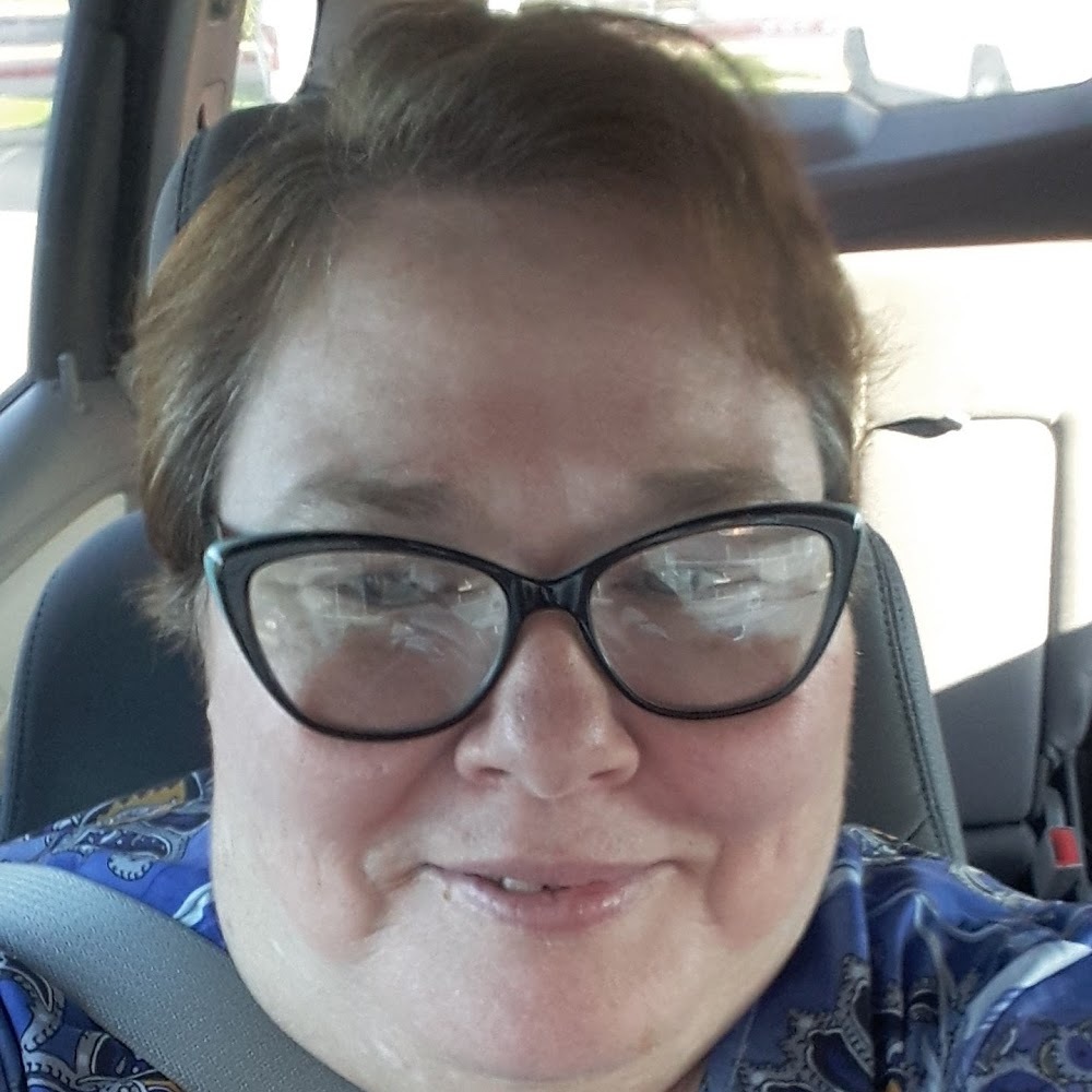 Meet your Posher, Deborah
